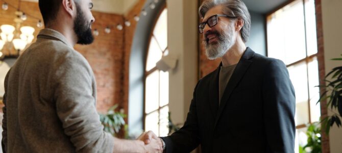 How Argentine Business Meetings Really Work: Hierarchy, Relationships, and Unwritten Rules